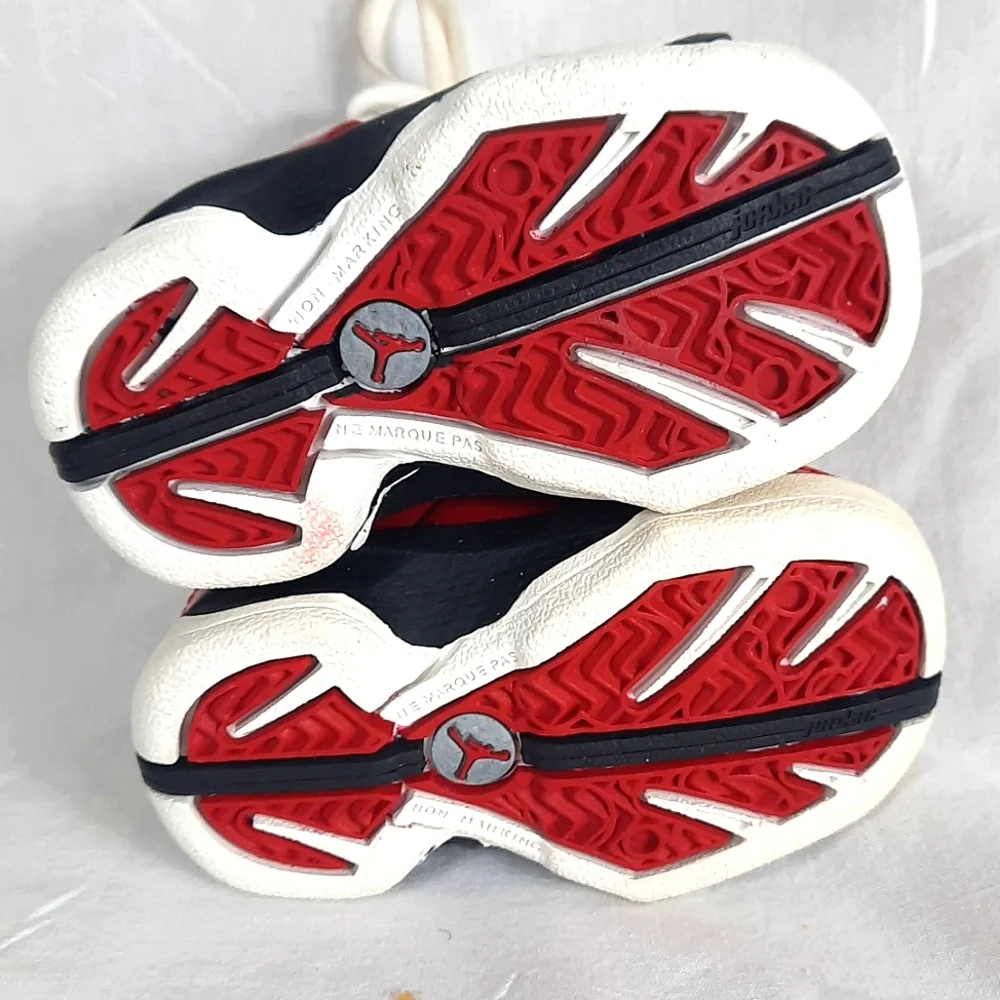 Nike AirJordan 85- 20-05  20th Anniversary Edition Baby Shoes Size 2C Leather